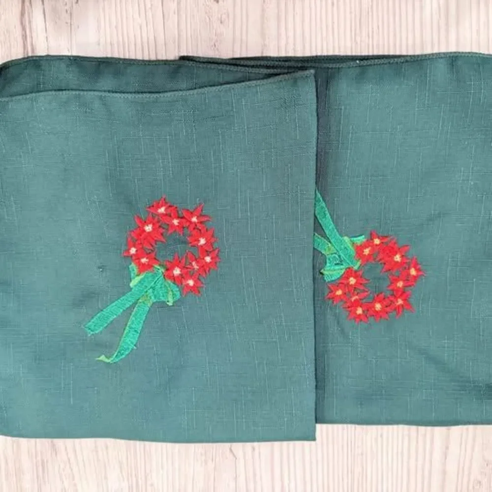 Set of 2 Green Linen Napkins with Embroidered Poinsettia Wreath